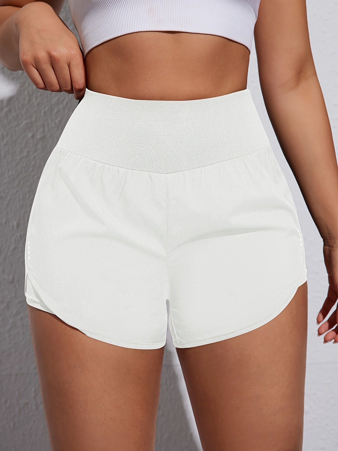 High-Waisted Yoga Shorts - Sporty Style