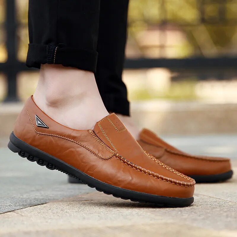 Leather Men Casual Shoes Men's Loafers Moccasins Breathable Slip on Black Driving Shoes Plus Size 37-47