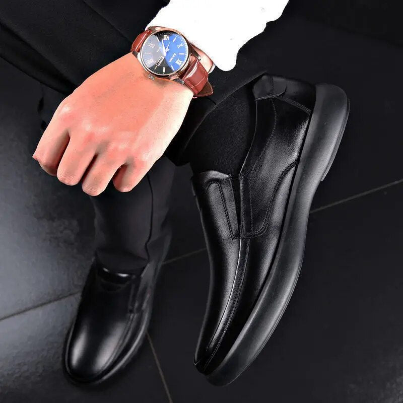 Wnfsy Men Casual Leather Shoes Loafers Breathable Soft Moccasins Man High Quality PU Leather Shoes Men Flats Male Driving Shoes